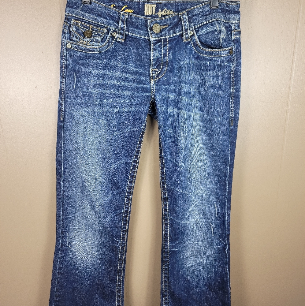 KUT So Low Distressed Jeans. Size 4